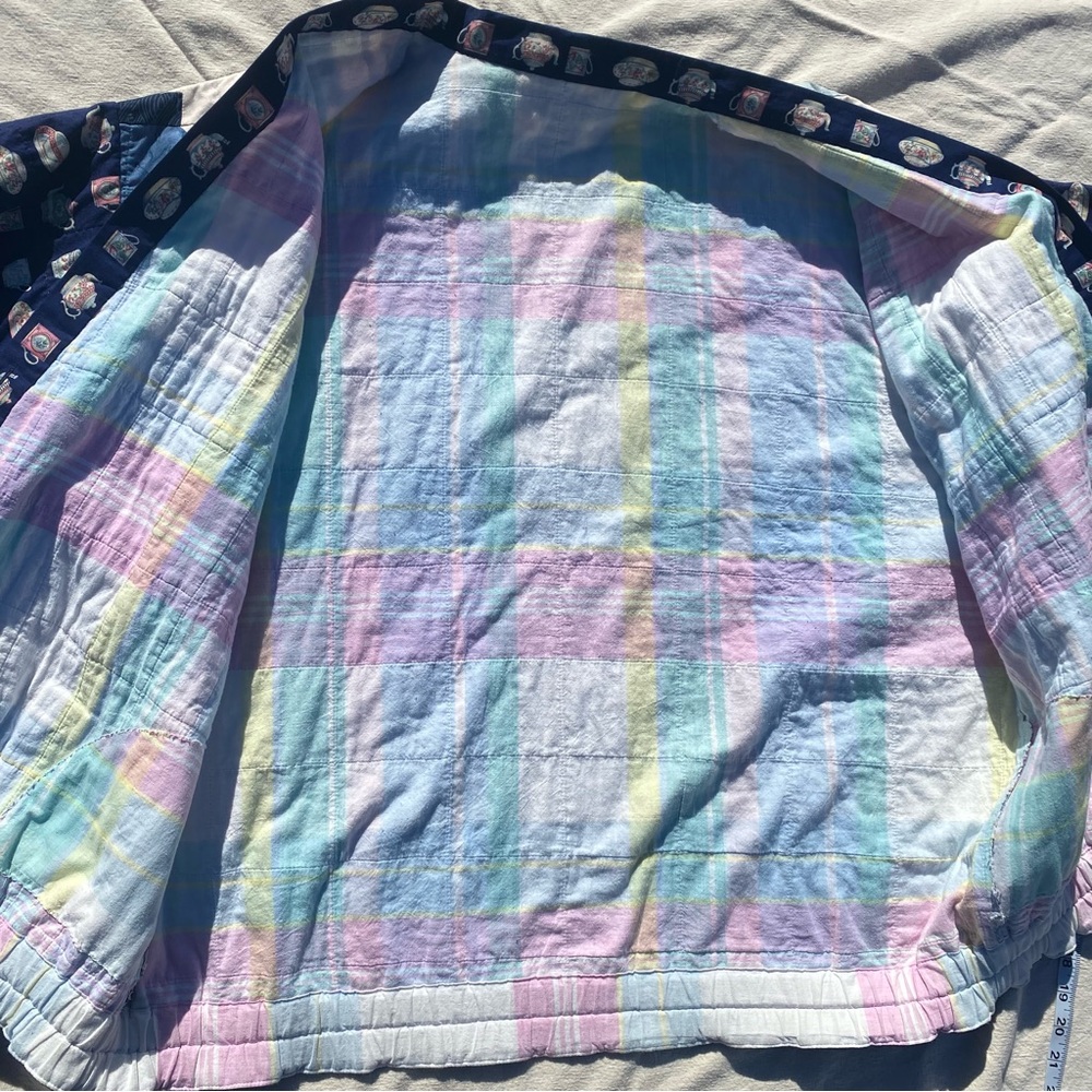 QUILT Patchwork 🫖 Tea Jacket - Picture 10 of 16